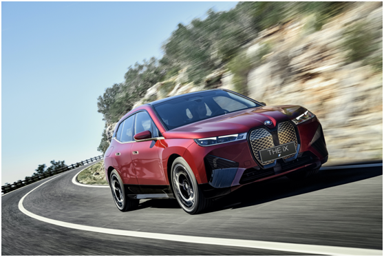 創(chuàng)新 BMW iX亞洲首發(fā) 搭載騰訊微信車載版及小場(chǎng)景2.0
