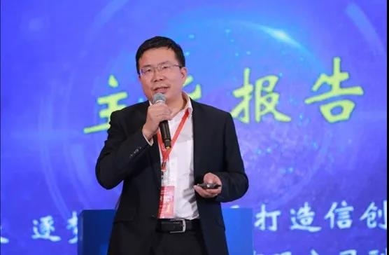 銀河麒麟堅持自主創(chuàng)新，榮獲2021信息技術(shù)應(yīng)用創(chuàng)新大獎