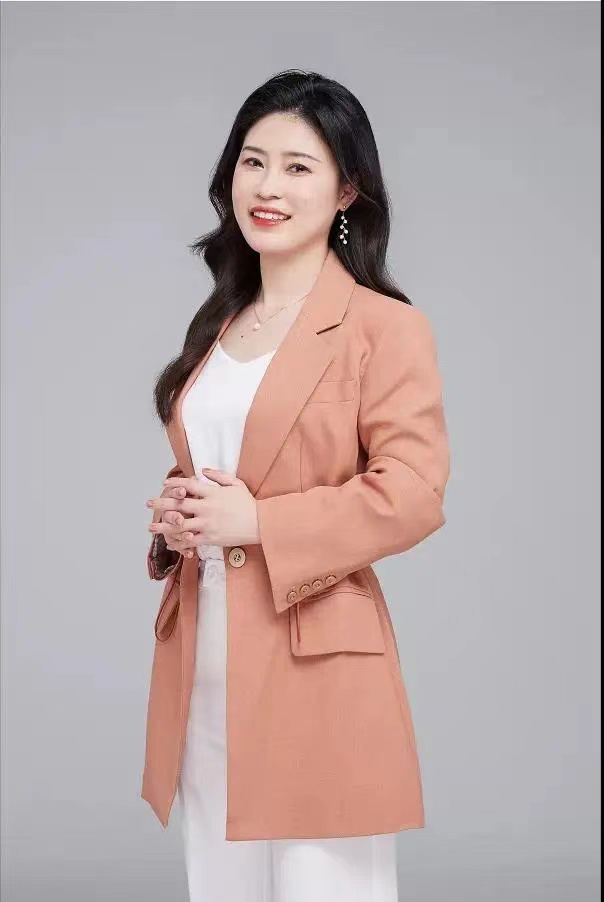 社群變現(xiàn)專家Emily和她的超級(jí)社群運(yùn)營(yíng)術(shù)