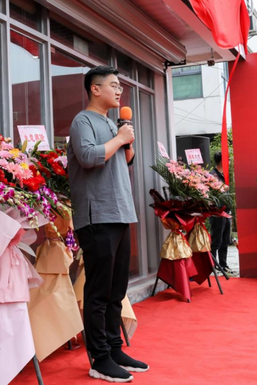 不負(fù)眾望，魅力起航丨雕至尊核雕店面升級(jí)盛大開業(yè)！