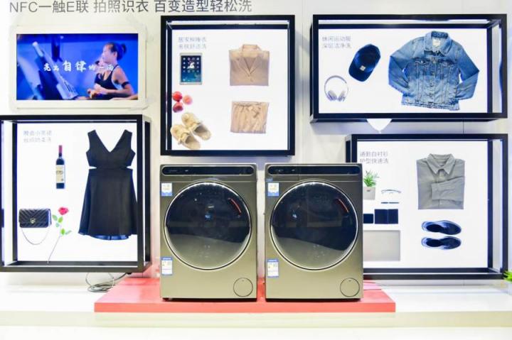 勞動(dòng)，只是動(dòng)了動(dòng)！Leader帶來五一家居場景方案：一碰即可！