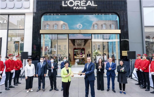 巴黎歐萊雅聯(lián)合抖音超品日打通線上線下旗艦店， 打造品質(zhì)生活新趨勢