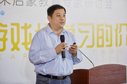 騰訊教育陳書?。河螒蚧瘜W習是幼兒啟蒙的新趨勢