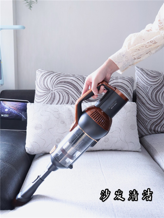 550W無刷數(shù)碼電機(jī)加持，萊克立式吸塵器，讓清潔更加方便