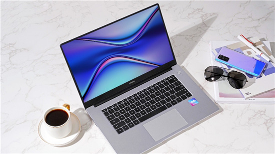 杰出青年首選 榮耀MagicBook X系列首銷(xiāo)斬獲京東銷(xiāo)量四冠王