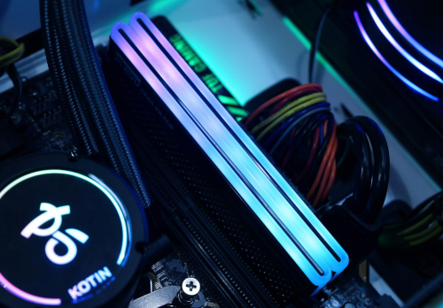 KLEVV科賦新品CRAS XR RGB超頻內(nèi)存，為你的電競設(shè)備提提速