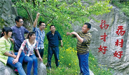 仲景之光普照醫(yī)圣故里——仲景宛西制藥守正創(chuàng)新高質(zhì)量發(fā)展紀實