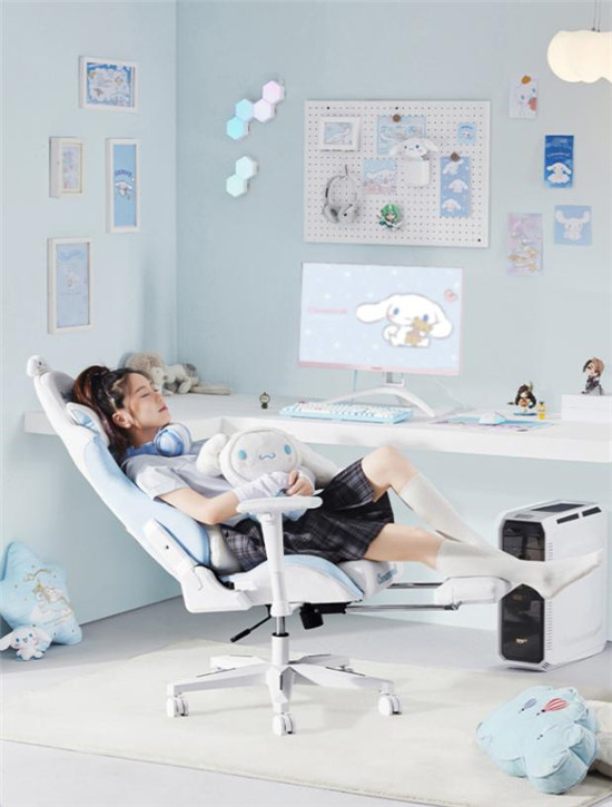 AutoFull傲風(fēng)丨三麗鷗正版授權(quán)HelloKitty、大耳狗新品上線！