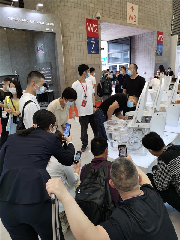 猝不及防，廈門大白暖了上海廚衛(wèi)展！