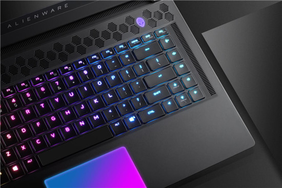 ALIENWARE x15/x17升級(jí)散熱架構(gòu)獨(dú)門絕學(xué)，重新定義精悍