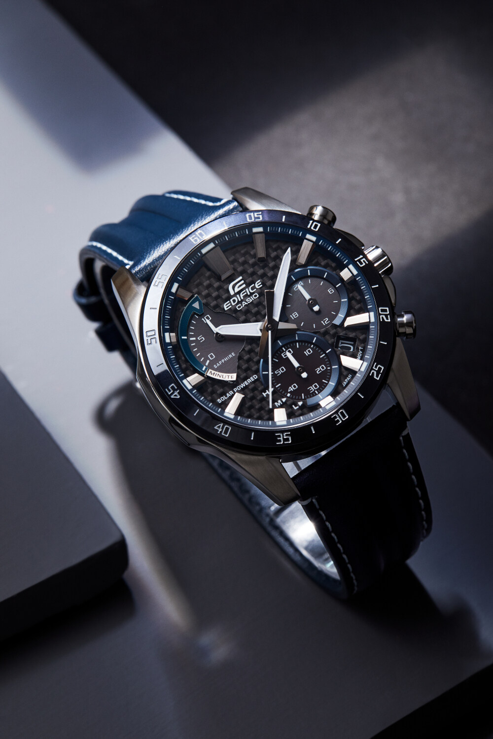 沉穩(wěn)內(nèi)斂，實(shí)力為先！ EDIFICE EFS-S580系列致敬專注拼搏