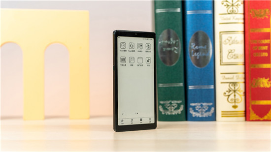 海信TOUCH小身材大能量 屬于讀書人的音閱盛宴來(lái)了