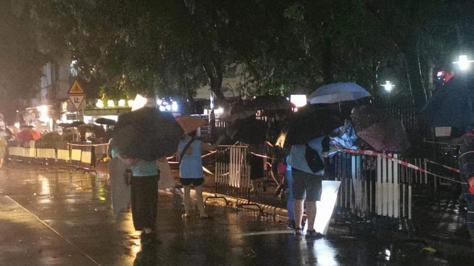 為防疫一線助力！王老吉支援趙廣軍志愿服務(wù)隊(duì)
