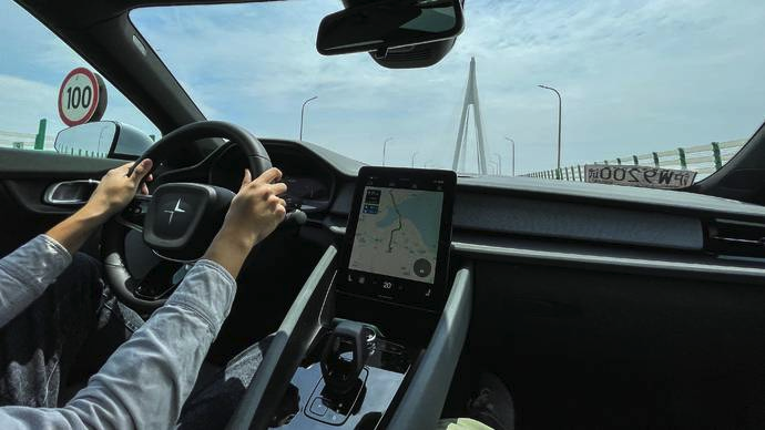 哪個電動汽車好，極星（Polestar）接受山道考驗