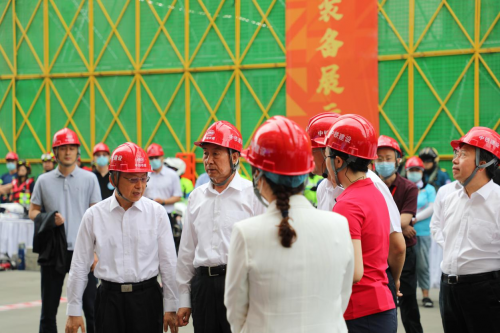力升高科受邀參加全國安全宣傳咨詢?nèi)栈顒?，三款消防機器人亮相北京主會場