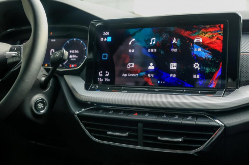 15萬左右的緊湊型車 14代日產(chǎn)軒逸 VS斯柯達明銳pro，結(jié)果如何？