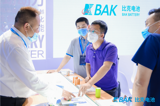 比克電池亮相國際五金博覽會，攜高倍率場景專屬強“芯”臟