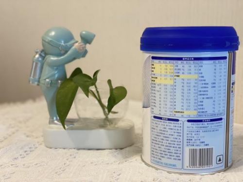 瑞哺恩菁珀奶粉配方“更有料” 喂養(yǎng)孩子看這里！