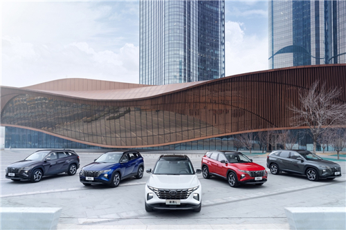 足壇似車壇，第五代途勝L用實(shí)力詮釋王者風(fēng)范