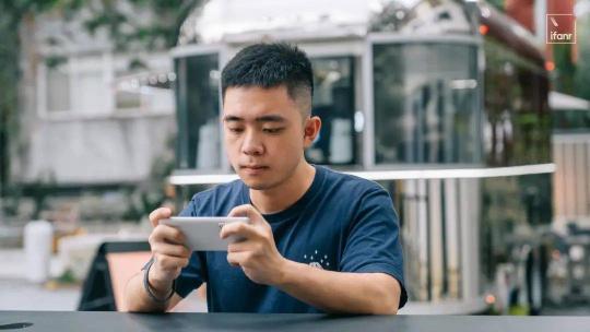 真我 GT 大師探索版體驗(yàn)：2899 元起的驍龍 870 旗艦，大師造