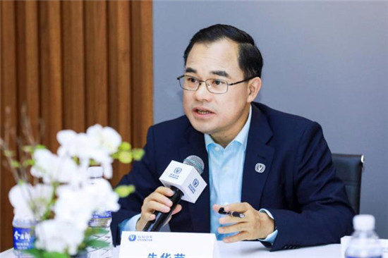 長安汽車朱華榮告訴你，最溫暖的短信長什么樣