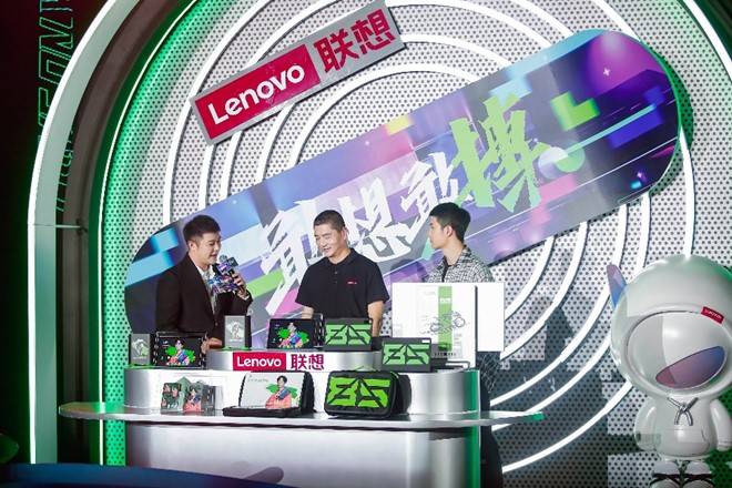 聯(lián)想×王一博定制版線下門店開售在即，王一博同款等你帶回家！