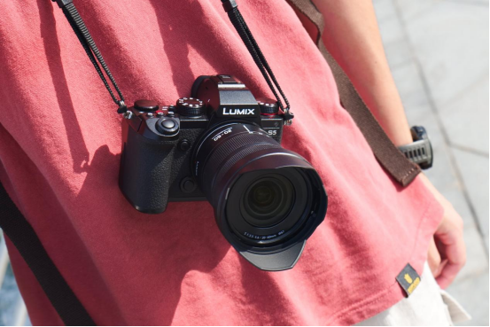 「進(jìn)可攻退可守」的色彩表現(xiàn)，松下LUMIX S5拍照實(shí)測(cè)