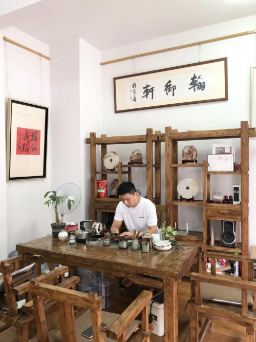 遇到微拍堂年入百萬，讓我的家庭轉(zhuǎn)危為機