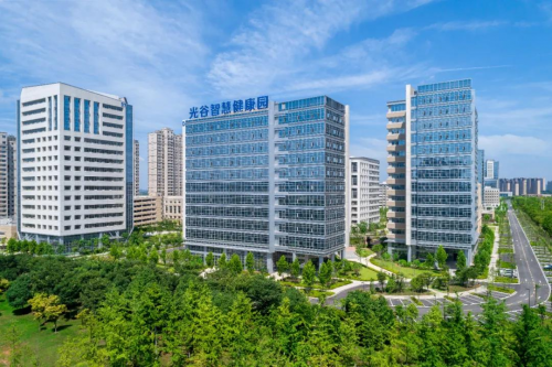 億達(dá)中國(guó)實(shí)現(xiàn)健全多層次社會(huì)保障體系，全面推進(jìn)健康中國(guó)建設(shè)