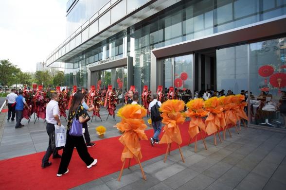 榮耀新總部啟用，體系化運營能力再升級、助推創(chuàng)新攻堅