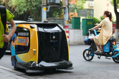 智慧交通應(yīng)在公共領(lǐng)域先行，蘑菇車聯(lián)城市服務(wù)模式值得關(guān)注