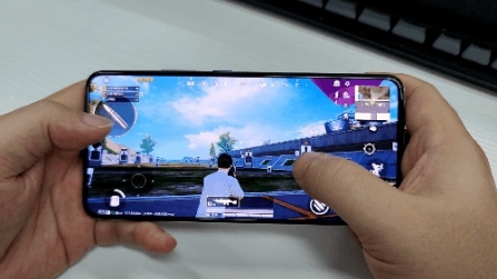 驍龍888+獨立顯示芯片，iQOO 8成為游戲愛好者最佳之選