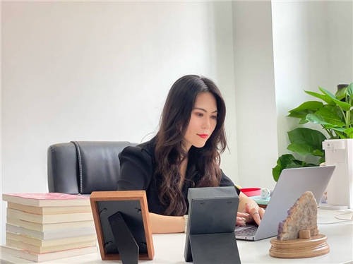 開(kāi)課吧首次引入成長(zhǎng)類(lèi)課程，張德芬空間CEO盧熠翎受邀參加課程研發(fā)