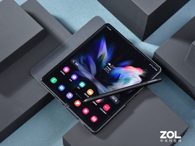 折疊屏也能防水，三星Galaxy Z Fold3全面測評 