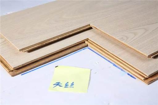 生活家地板親膚系列產(chǎn)品評(píng)測(cè)！技術(shù)硬核，親膚安全