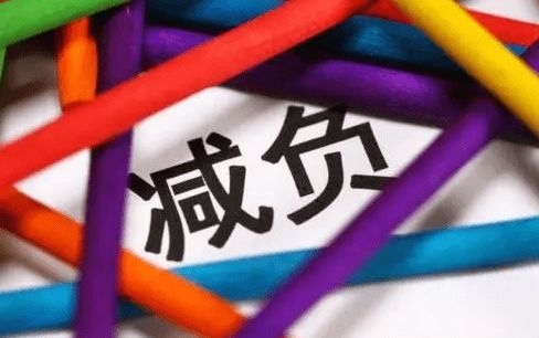 輔導(dǎo)班取消怎么辦？聰明爸媽都用阿爾法蛋AI詞典筆提升孩子學(xué)習(xí)