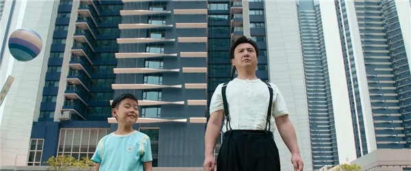 ALPD?激光高亮《我和我的父輩》，光峰科技點(diǎn)亮?xí)r代記憶旅程