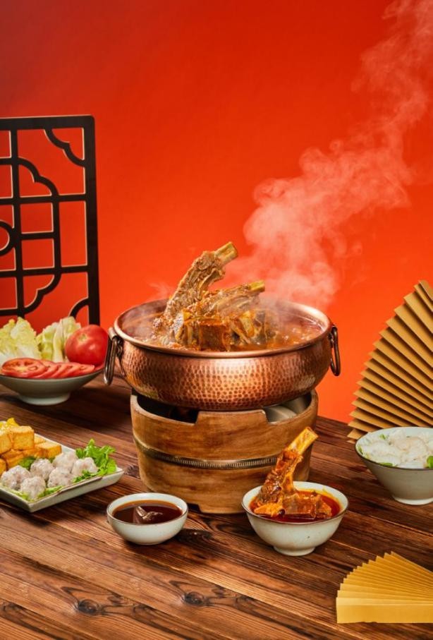 國慶餐桌消費(fèi)火鍋?zhàn)睢盁帷?叮咚大滿冠火鍋單日銷售10000鍋 增長超過340%