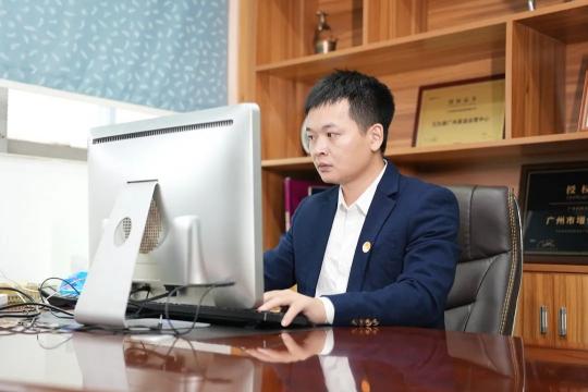 深陷價格泥潭，他如何打破發(fā)展瓶頸？