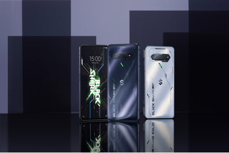 進化出擊！黑鯊4S系列全系搭載磁力升降肩鍵2699元起！