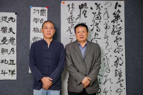 他攜手書法名家 在微拍堂樹立以文化人的新風(fēng)