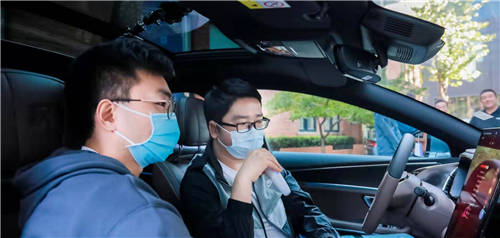 全家出行怕無聊？這些5G裝備幫你get輕松旅途！