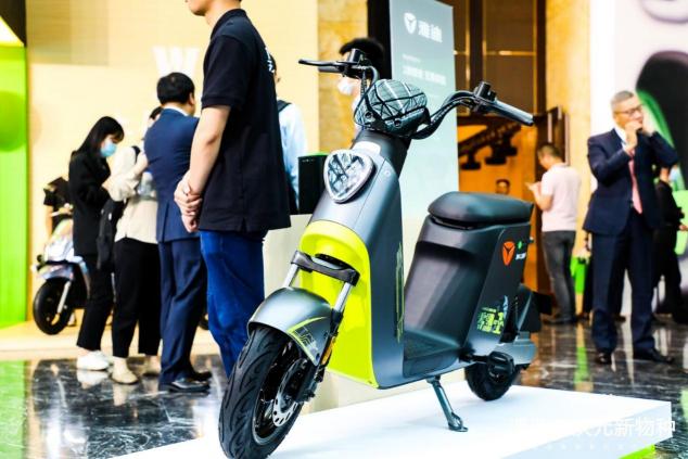 雅迪換電系列新品發(fā)布 引領(lǐng)電動(dòng)車邁入換電時(shí)代