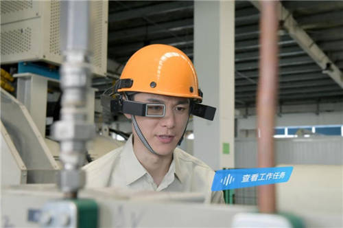 亮風(fēng)臺入選2021中國VR50強(qiáng)企業(yè)并獲創(chuàng)新金獎