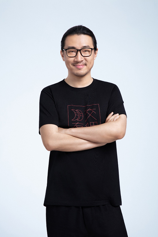 羅永浩直播搭檔朱蕭木：直播賣(mài)貨超100億只因做好一件事