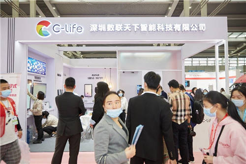 C-Life智慧美業(yè)亮相深圳美博會，全新沉浸式美容體驗引領(lǐng)行業(yè)變革