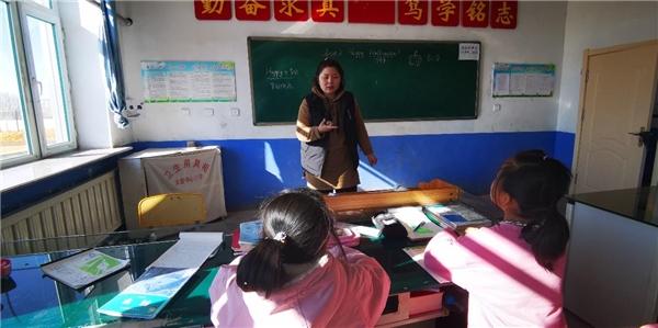 鄉(xiāng)村教師耿蘭蘭:也許他們只覺得好玩，但我愿意成全