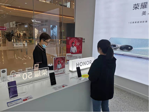 今年11.11不熬夜 京東之家入手iPhone 13手機真的香