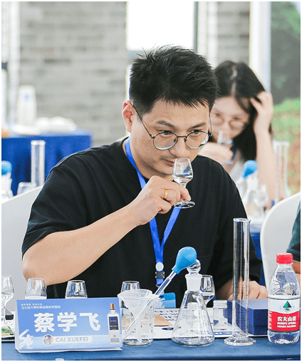新十年新酒體，金蓋江小白開啟百元名酒時代