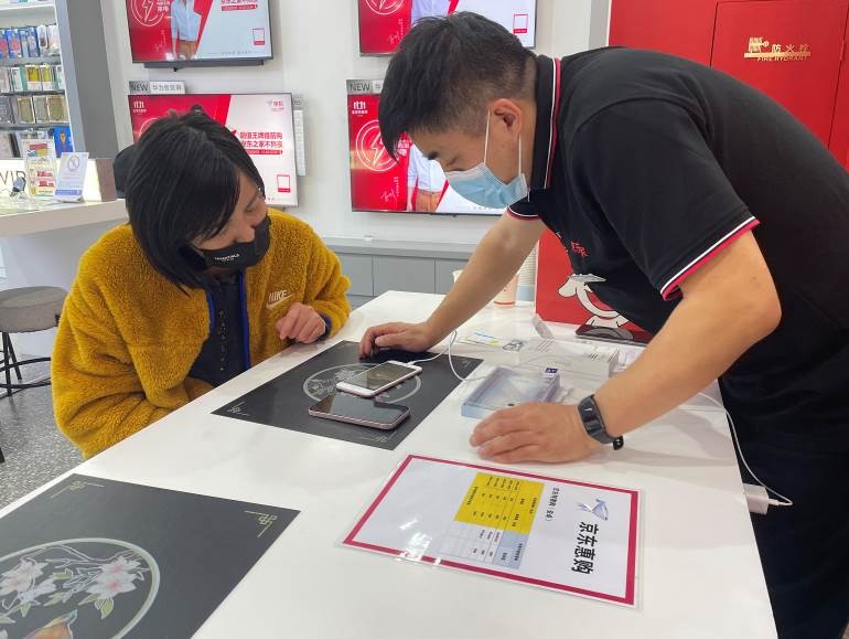 9.9服務(wù)包覆蓋超600家京東之家門店 持續(xù)提升全渠道購(gòu)機(jī)體驗(yàn)